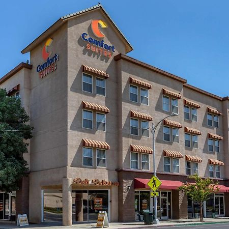 Comfort Suites Visalia - Convention Center Ngoại thất bức ảnh