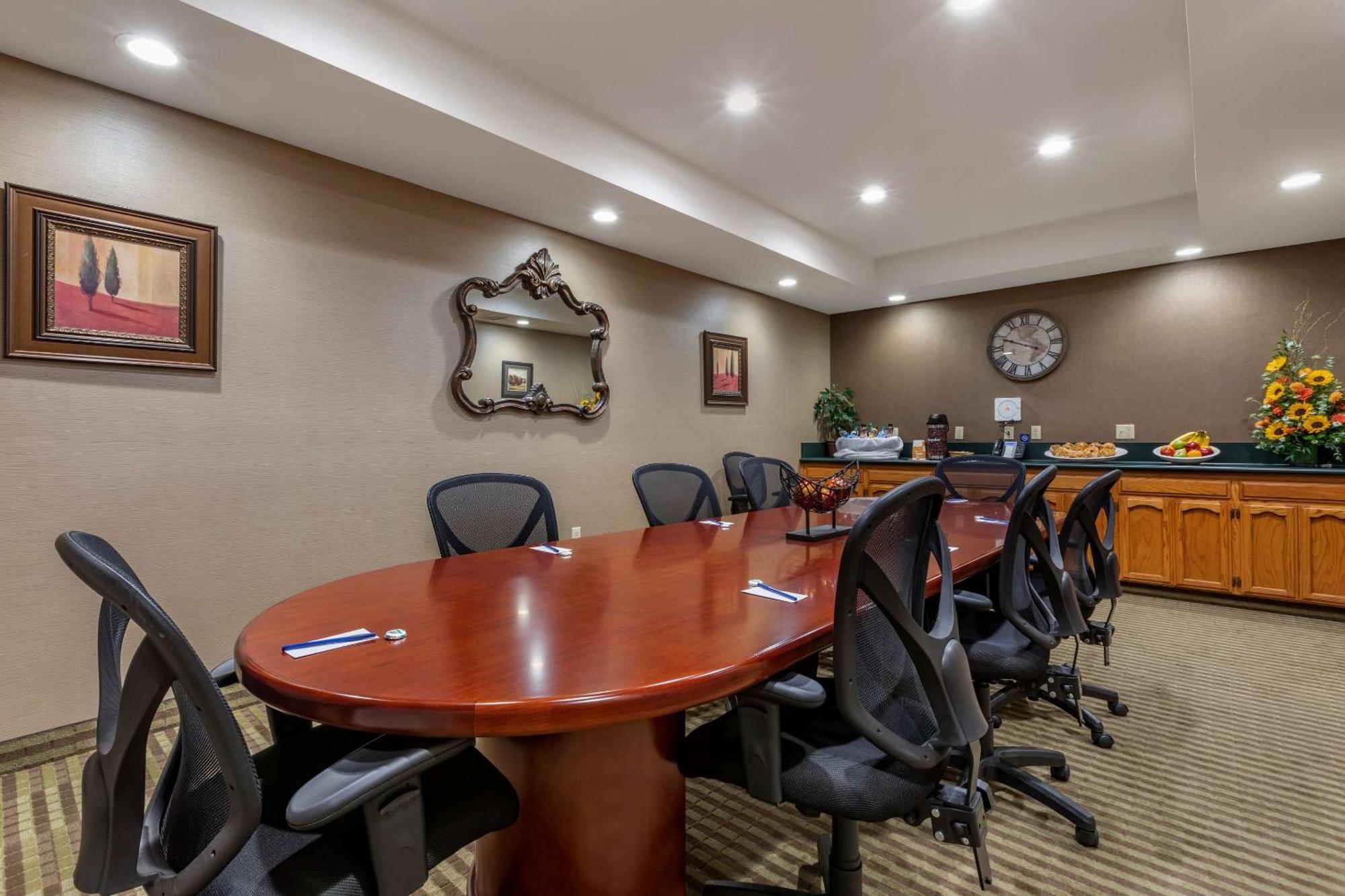 Comfort Suites Visalia - Convention Center Ngoại thất bức ảnh